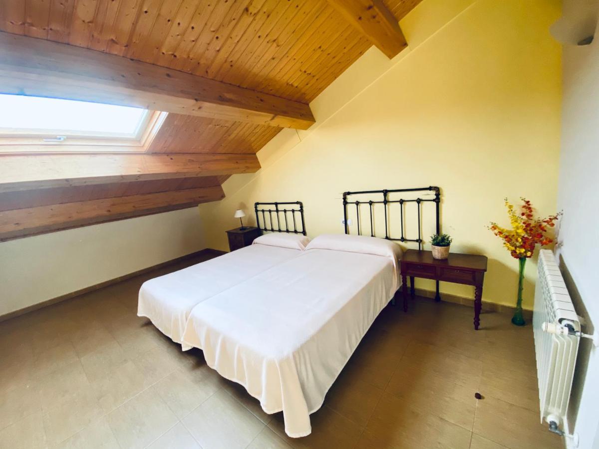 Albergue Internacional Vandrarhem Sarria Exteriör bild